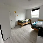 Ruhige Monteurwohnung-fewo Fuer 4 Personen In *