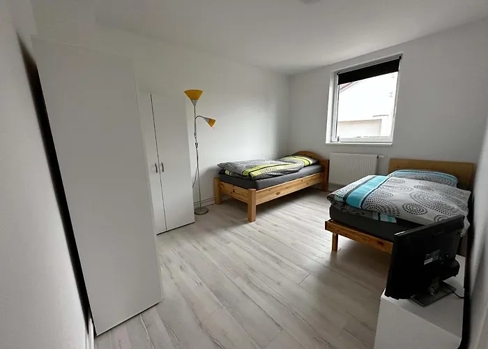 Ruhige Monteurwohnung-fewo Fuer 4 Personen In *