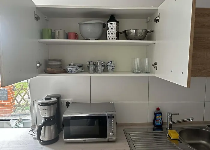 Apartment Ruhige Monteurwohnung-fewo Fuer 4 Personen In *