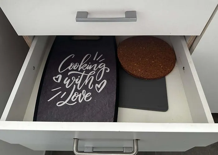 Ruhige Monteurwohnung-fewo Fuer 4 Personen In Apartment